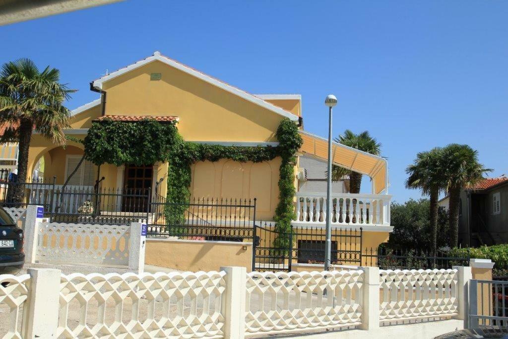 Vila Rojana Vodice Exterior foto